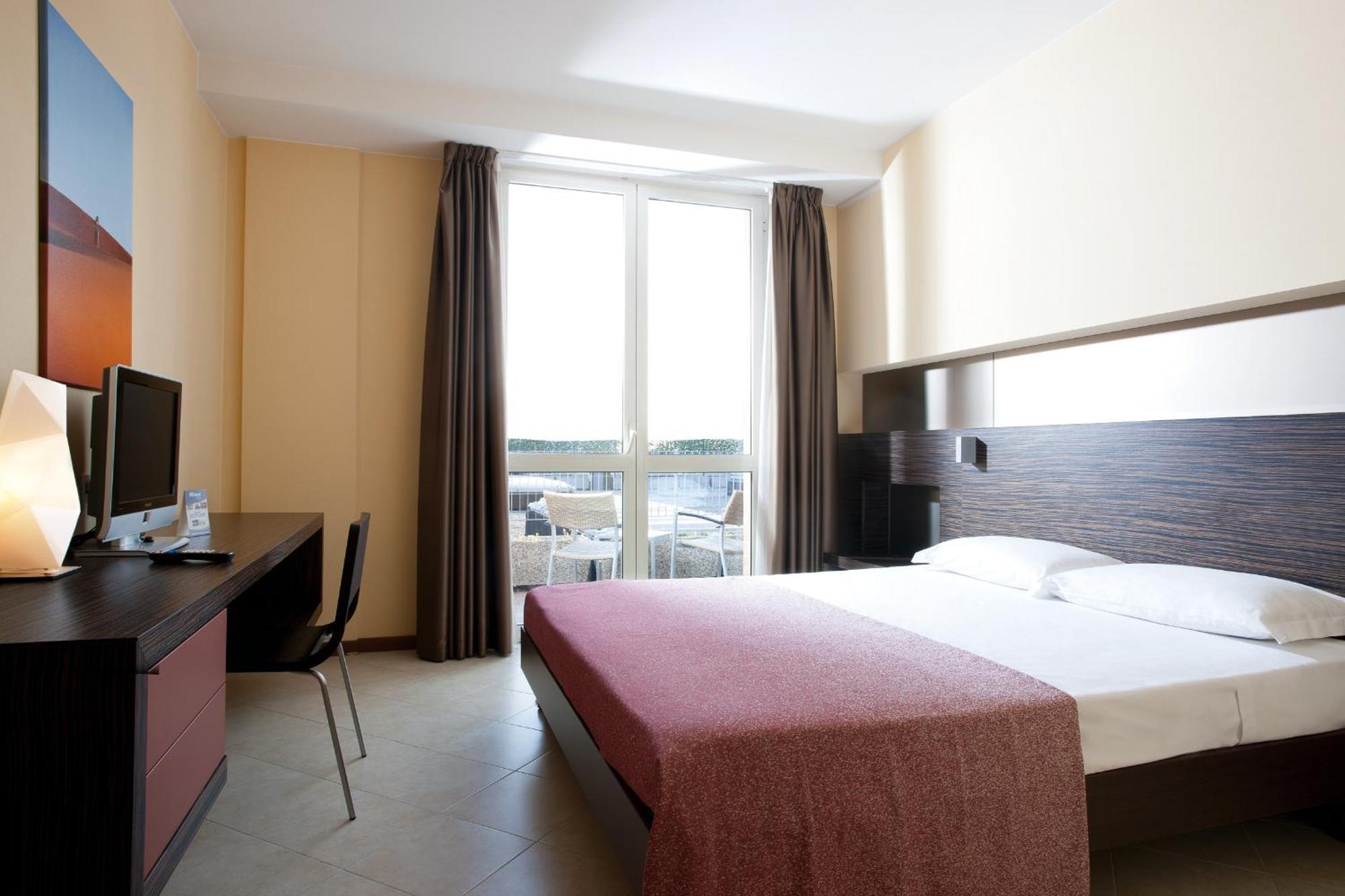 Rosso Frizzante Hotel Sorbara